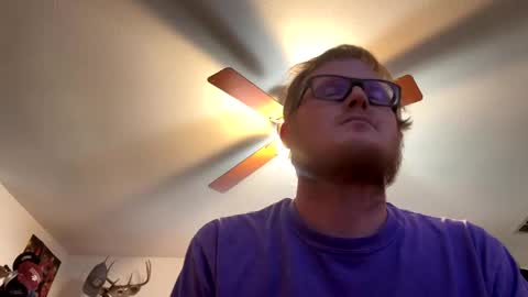 Snapshot of danielp_mod_cb chatting on 03/07/25, 10:21 Daniel    y. online show from 03/07/25, 10:21