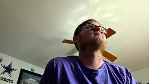 Snapshot of danielp_mod_cb chatting on 10/27/25, 06:56 Daniel    y. online show from 10/27/25, 06:56