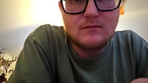 Snapshot of danielp_mod_cb chatting on 04/07/26, 10:31 Daniel y. online show from 04/07/26, 10:31