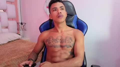 JUAN online show from 11/16/25, 06:02