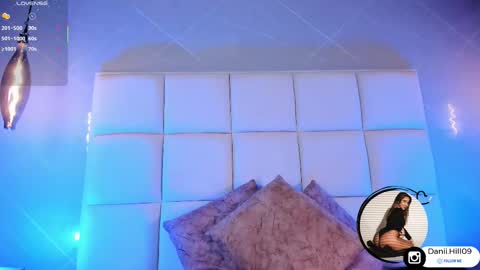 Danii  online show from 11/11/25, 04:34