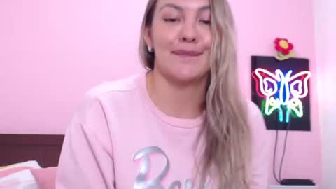 K A R O L online show from 12/15/24, 01:46