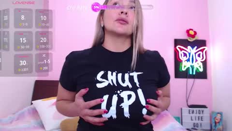 K A R O L online show from 03/28/26, 12:54