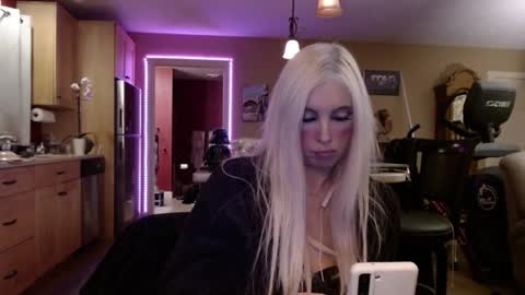DanikaWhite69 online show from 01/27/25, 07:45