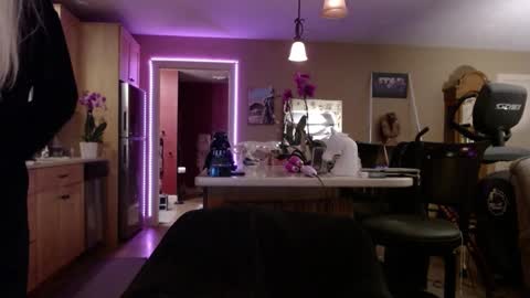 DanikaWhite69 online show from 02/17/25, 09:03