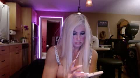 DanikaWhite69 online show from 10/14/25, 05:41