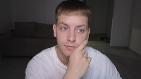 Snapshot of danila_trezzini chatting on 06/25/26, 07:07 danila online show from 06/25/26, 07:07