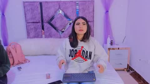 Danilu and Eva online show from 10/11/25, 08:07