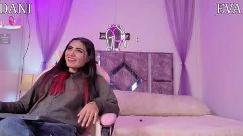 Danilu and Eva online show from 02/09/26, 06:23