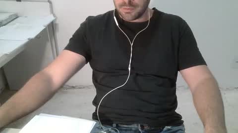 Snapshot of danioli614 chatting on 11/13/25, 11:36 Dani Oli online show from 11/13/25, 11:36