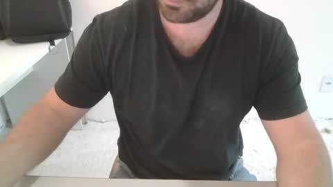 Snapshot of danioli614 chatting on 11/24/25, 09:14 Dani Oli online show from 11/24/25, 09:14