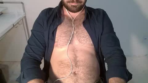 Snapshot of danioli614 chatting on 12/04/25, 12:20 Dani Oli online show from 12/04/25, 12:20