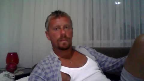 daniel online show from 09/21/25, 08:10