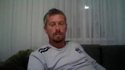 daniel online show from 10/12/25, 10:31