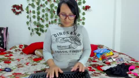 Dani  online show from 05/28/26, 03:15
