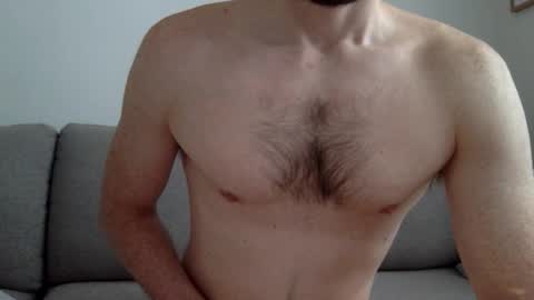 Buzzy online show from 10/28/25, 07:34