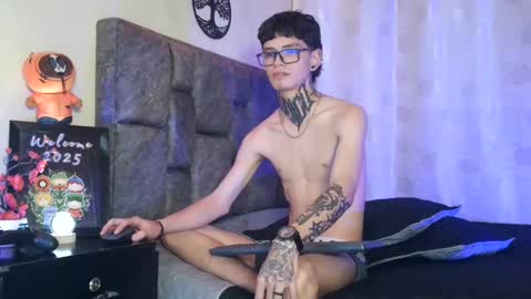 Snapshot of dann_brown chatting on 02/18/25, 09:20 Dann Brown online show from 02/18/25, 09:20