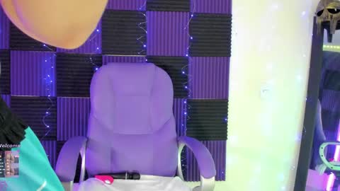 Dannacastle online show from 04/19/26, 06:56