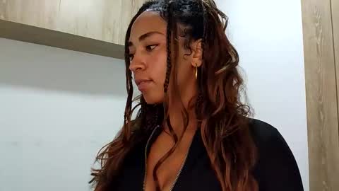 Danna  Ross online show from 04/28/26, 03:44