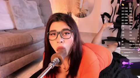 danna_adams1 online show from 02/23/25, 01:35