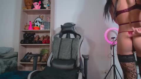 danna isabella online show from 05/02/26, 07:19