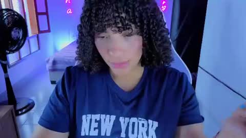 Snapshot of danna_berry chatting on 07/04/26, 08:26 DannaBerry online show from 07/04/26, 08:26