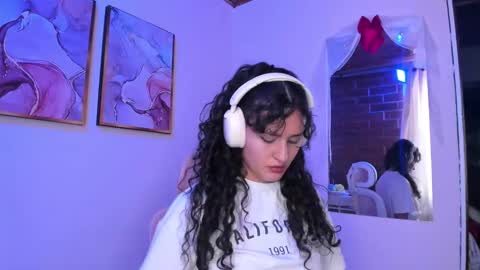 Danna Lovs online show from 02/25/25, 01:06