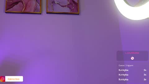 Danna Lovs online show from 03/10/25, 02:37