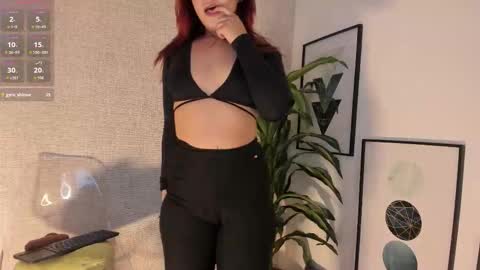 Danna Ortega online show from 03/09/26, 11:25