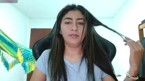 Danna online show from 07/19/26, 12:47