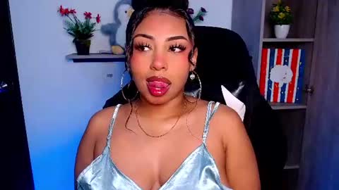 Snapshot of danna_schmidt23 chatting on 07/01/26, 11:01 Danna online show from 07/01/26, 11:01
