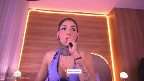 Danna Berlin  online show from 02/10/26, 07:18