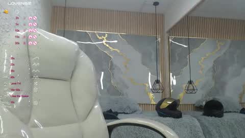 danna online show from 09/08/25, 07:24