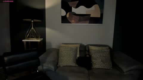 Danna Cruz  online show from 02/02/25, 10:35