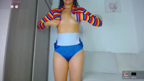 Snapshot of dannagomez07 chatting on 10/26/25, 12:49 The love of your life online show from 10/26/25, 12:49
