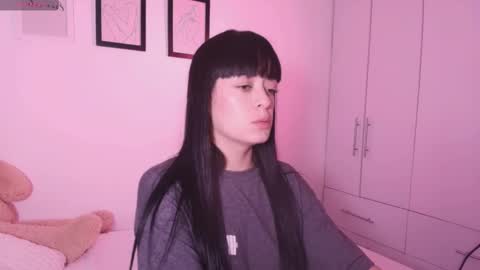 Insta DannaBlueX  online show from 11/24/25, 06:07