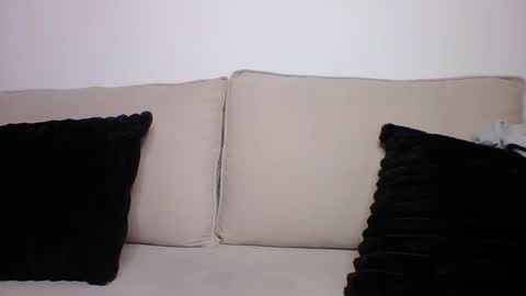 dannamikayla online show from 12/01/25, 10:48