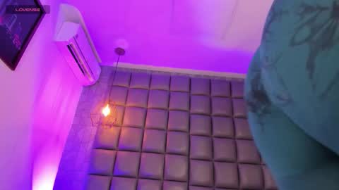 Danna online show from 01/17/26, 12:21