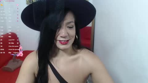 Danna online show from 10/29/25, 12:18