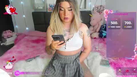dannia_13 online show from 02/10/26, 04:16