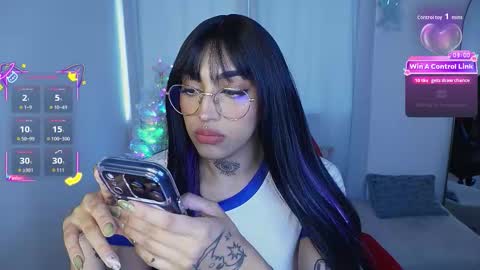    online show from 12/19/25, 07:43