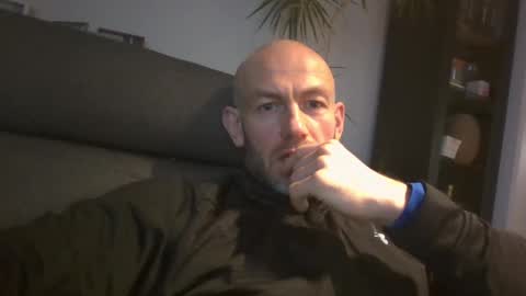 Snapshot of danny81boy chatting on 01/09/25, 12:52 danny81boy online show from 01/09/25, 12:52