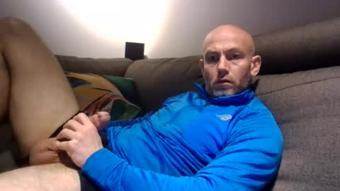 Snapshot of danny81boy chatting on 04/29/26, 08:15 danny81boy online show from 04/29/26, 08:15