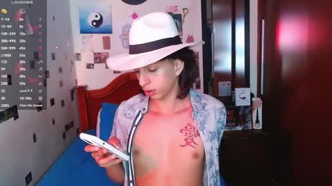 phantom555 online show from 11/10/25, 09:03