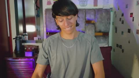 phantom555 online show from 04/21/26, 09:28