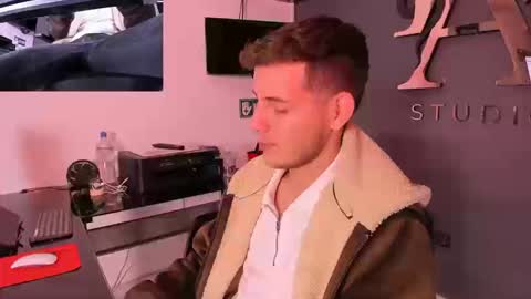 danny_and_lara online show from 09/20/25, 02:07