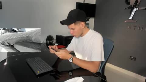 danny_and_lara online show from 10/06/25, 06:49