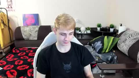 Daniel online show from 09/18/25, 02:19