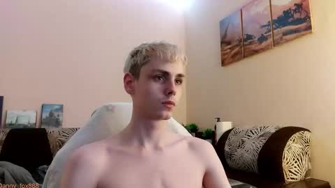 Daniel online show from 10/28/25, 03:58