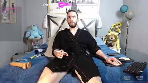 Danny and Alex online show from 12/19/25, 04:30